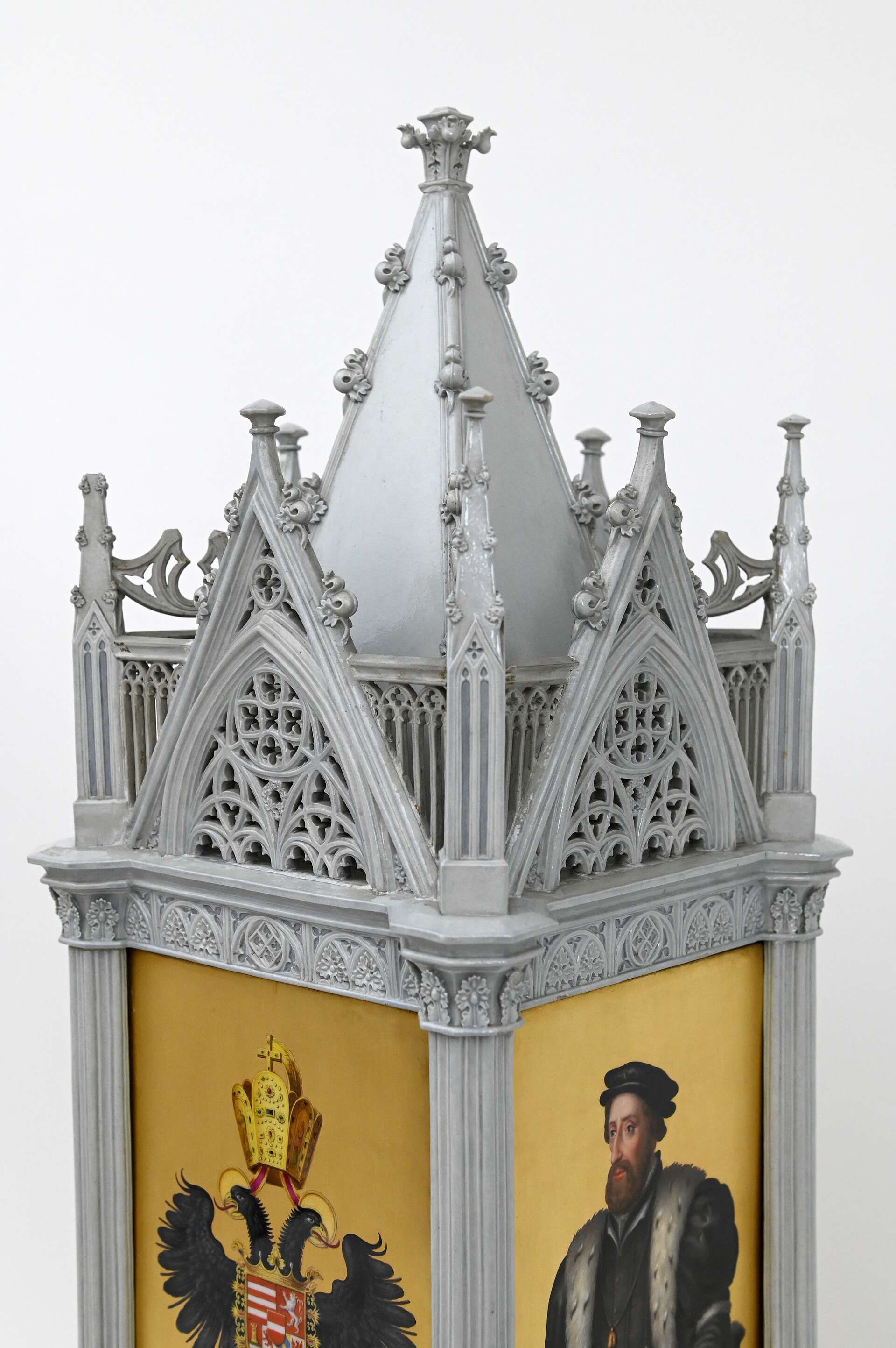 Centre de table de Laxenburg, 1821-1824, manufacture de porcelaine de Vienne