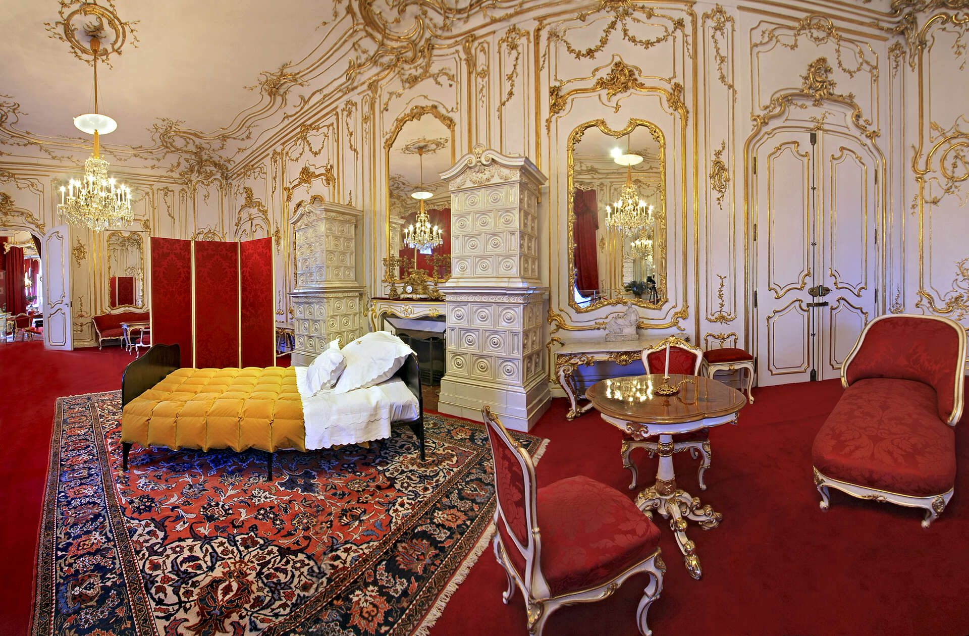 Das Schlafzimmer der Kaiserin Elisabeth 